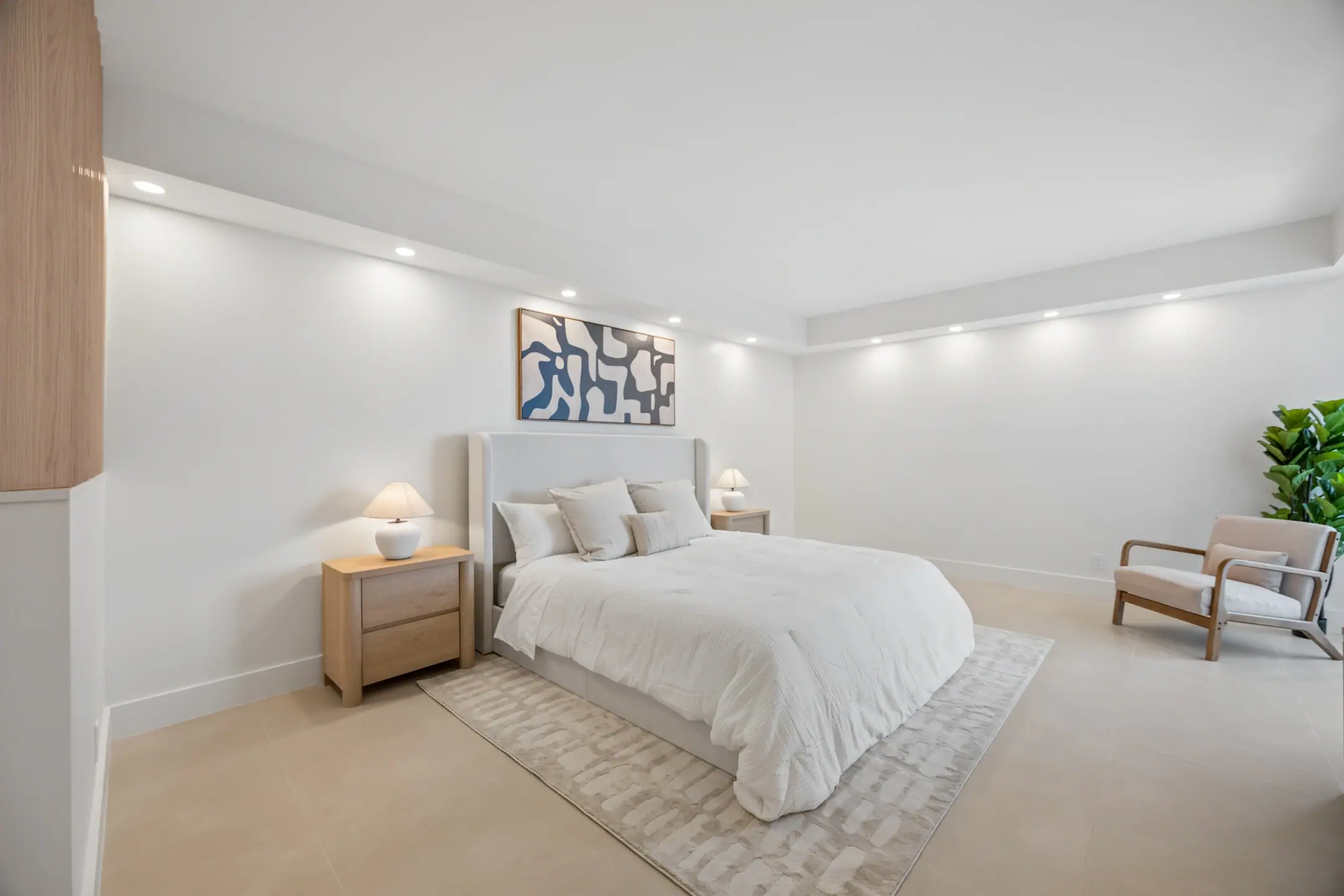Primary bedroom at the Turnberry Tower Residence